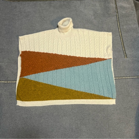 Anamá Turtleneck Colorblock Mixed-Knit Poncho Sweater Ivory Size L - Picture 8 of 12